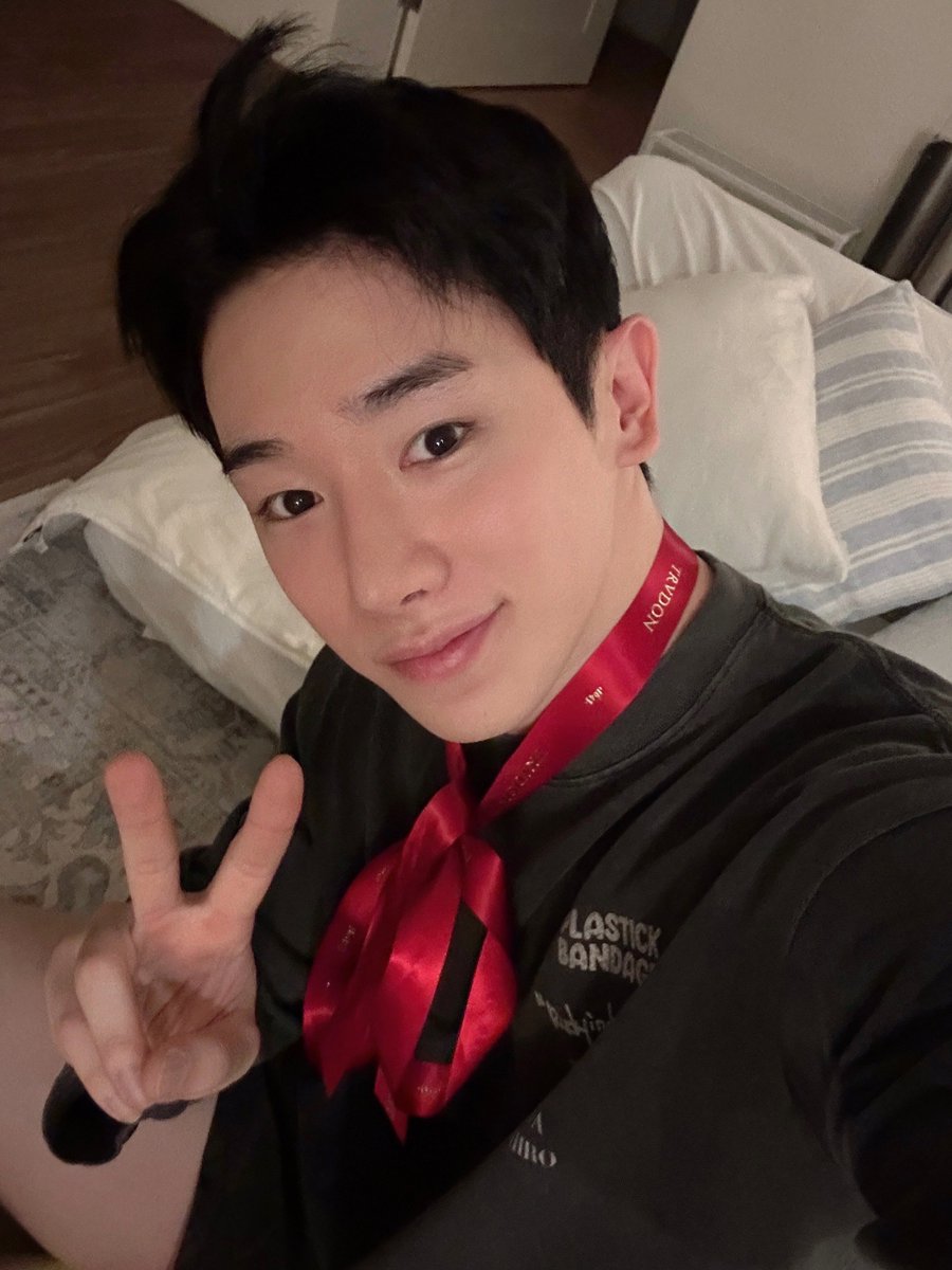 위니를 위한 chill 한 선물 

#원호 #WONHO