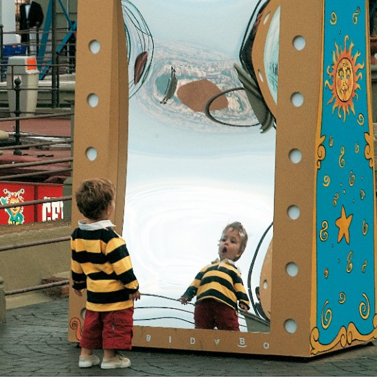 TibiFans! 🔎

Us sona aquesta fotografia? La ubiqueu al Tibidabo? Us llegim! ❤️

#Tibidabo #Barcelona #Atraccions #Atracciones #Família