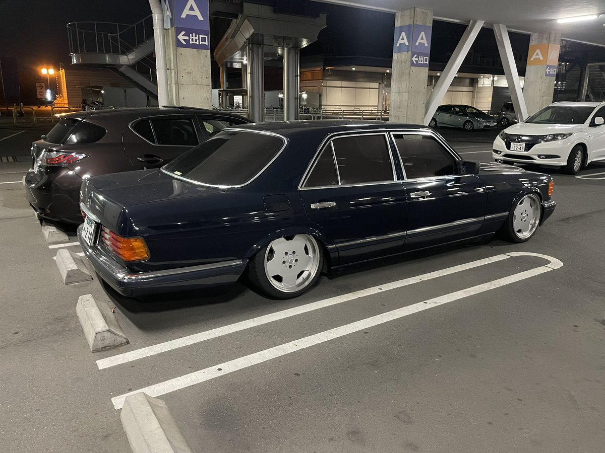 ae100_199666's tweet photo. ガシャガシャ擦りながら乗る車じゃないww https://t.co/igfFx3XkrU