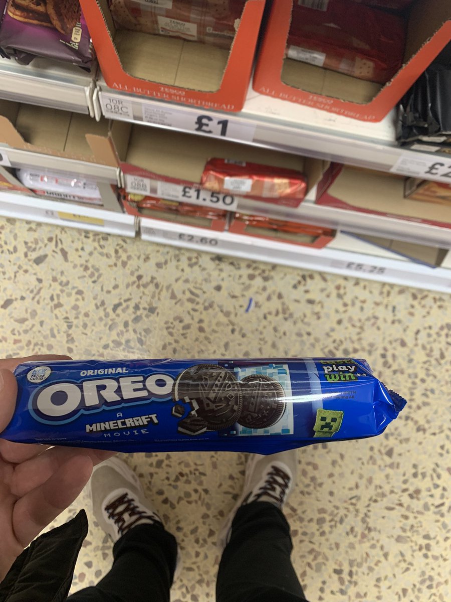 RealClankZoka's tweet photo. Of course!, the movie is about Oreos all along but somehow throw in Minecraft and Boom!, movie!! https://t.co/M3YgolmvVz