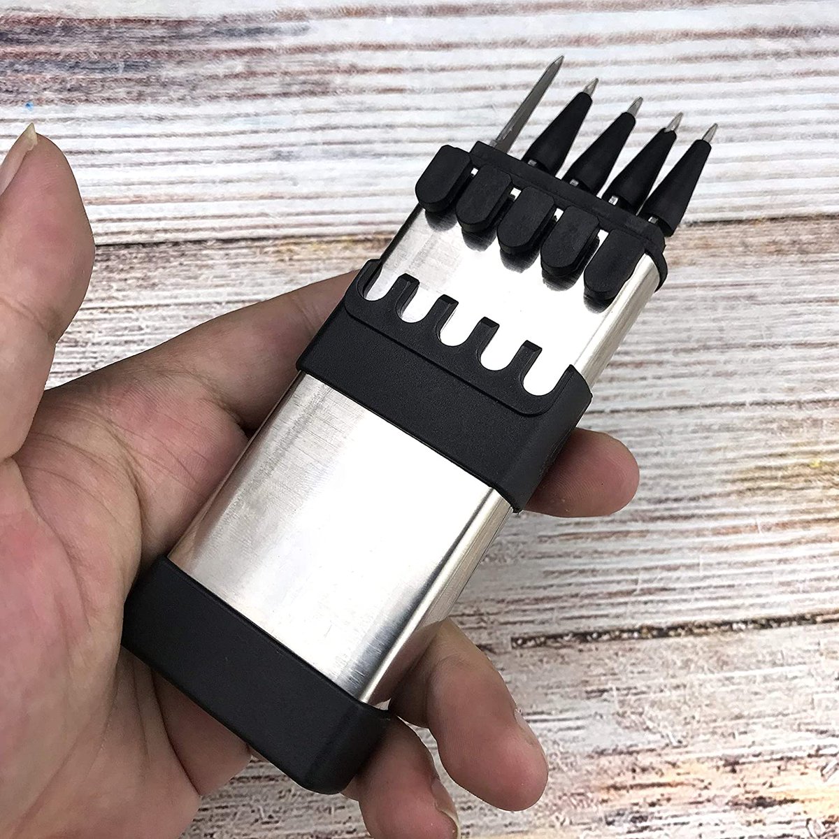 UnicunShop's tweet image. Ready to unleash your inner sharpshooter?🎯 Our Ballistic Dart Launcher will have you hitting bullseyes from 20-30 feet!  Perfect for some epic fun with friends &amp;amp; family. Get yours here: unicun.com/product/ballis…  #DartLauncher #FunGames #TargetPractice