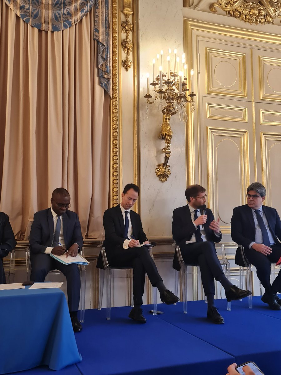 Vanessa Martin tweet media