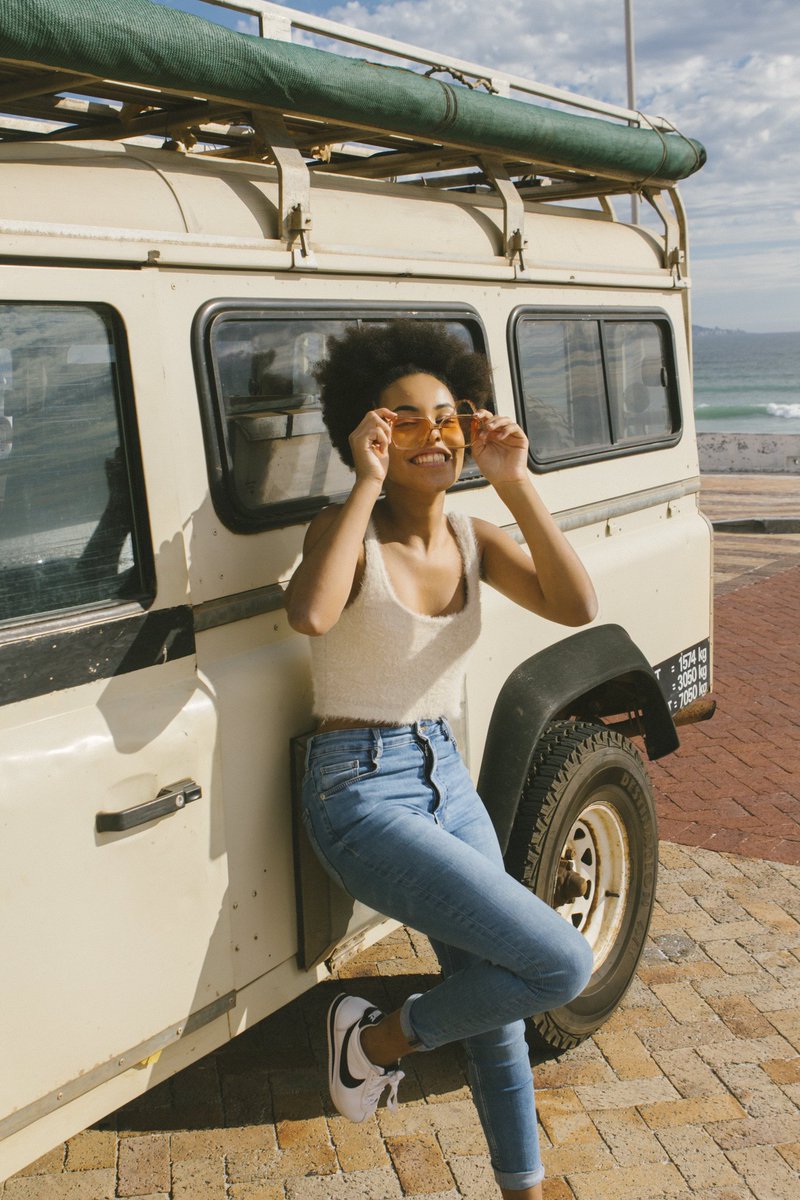 sapr_africa's tweet photo. #PressRelease 📰🗞

Actress and SAMA nominee Mila Smith Releases Alt-Pop Single "Stranger"

@iammilasmith is hitting the ground running with her first single of 2025, Stranger. With its soothing bass line, dreamy synths and hypnotically rich vocals - Stranger is a poignant love letter to someone who is physically miles away but whose impact never truly fades. Stranger signifies that love can conquer any obstacle - including distance. 

Link: https://t.co/7TbiWXHfvb