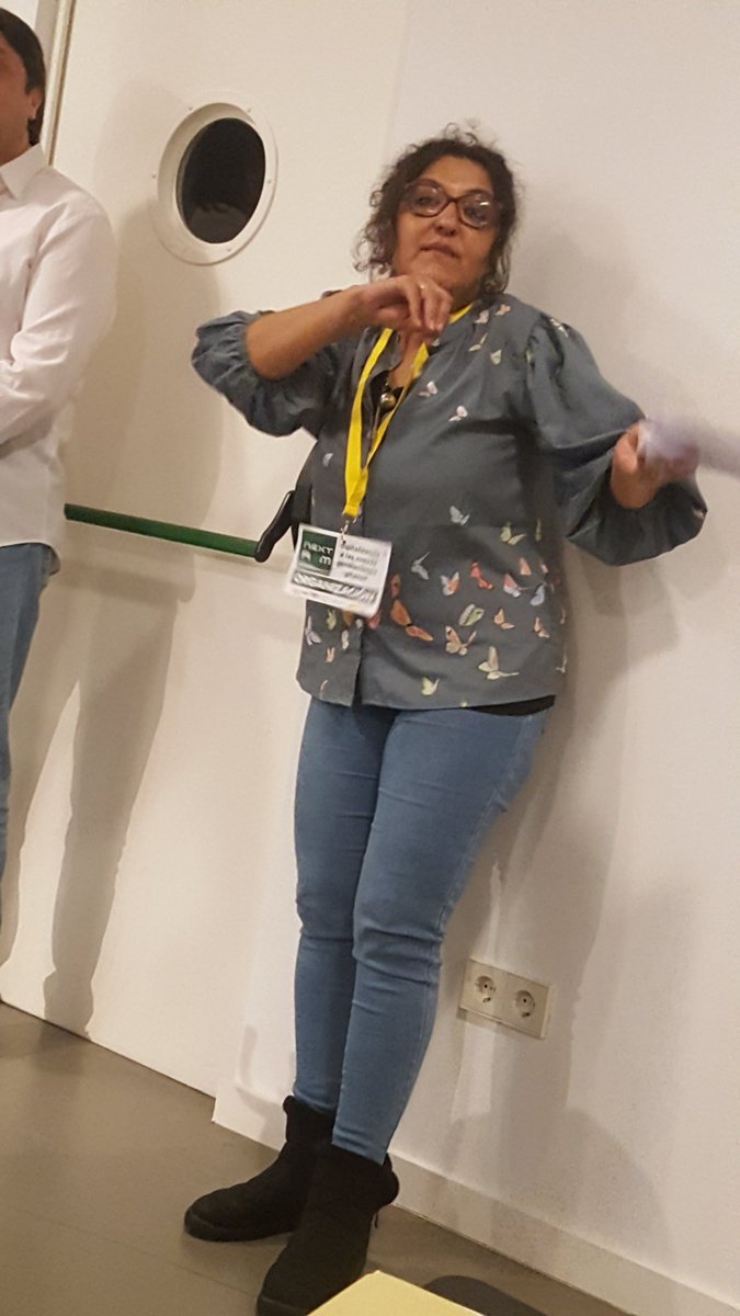 Mertxe_Beriain's tweet photo. Intervienen, entre otr@s,  @arzaikus  @EHBilduNafarroa  , Palmira Dual y Ane  @kaledorkayiko  @yato_mon @FraguaProjects
@VazquezArencon @FraguaProjects
 en la amena ronda de preguntas y explicaciones  en el foro de discusión  @gazkalo  @rikardohj  en @CivicanFCN . https://t.co/mhl1vJ1KYP