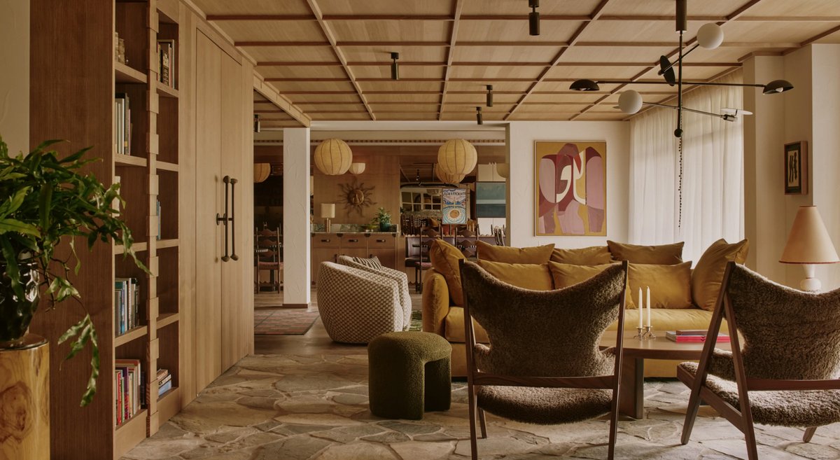 bkkmenuliving's tweet image. The Brecon โรงแรมดีไซน์สวยในสวิตเซอร์แลนด์ที่โอบล้อมคุณด้วยความสวยงามของเทือกเขาแอลป์ ที่ไม่ว่าอยากจะพักผ่อนสงบ ๆ หรือแวะเวียนมาทำกิจกรรมก็ฟินได้ไม่แพ้กัน 
.
Source &amp;amp; Photo By thebrecon.com
.
#bkkliving #wheretostay #thebrecon #Visitswitzerland