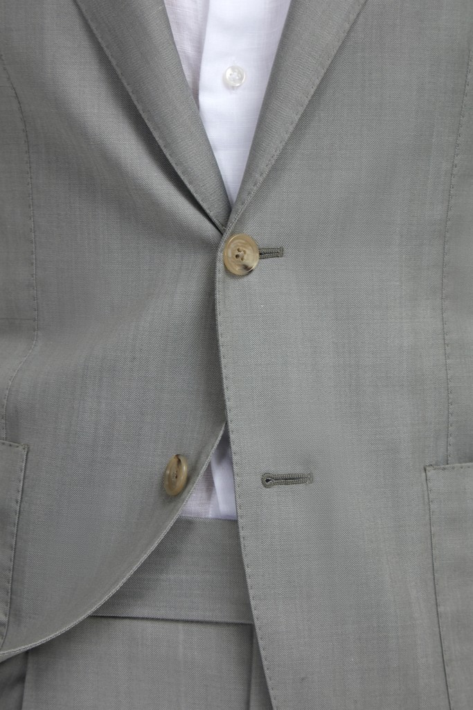 ParmaPini's tweet photo. The highlight of our Sage Solaro Suit: a meticulously crafted jacket designed for versatility and style. 🌿
https://t.co/ElBuCg2xds
#piniparma #solaro #solarosuit #springstyle #spring https://t.co/f710ZUk99h