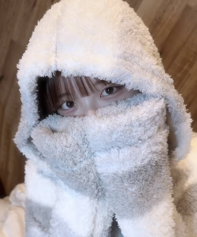 ふだんせいそなふりしてるけど奥ぐりぐりされて首ぎゅーって締め付けられるの好きな18さいメスです♡♡ https://t.co/TEIDnIRt22