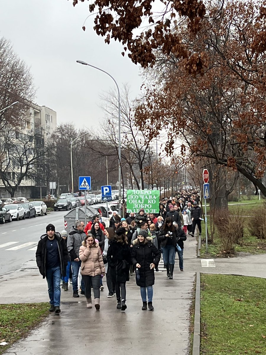 resenjezasrbiju's tweet image. GENERALNI ŠTRAJK ❤️ 
#idemo