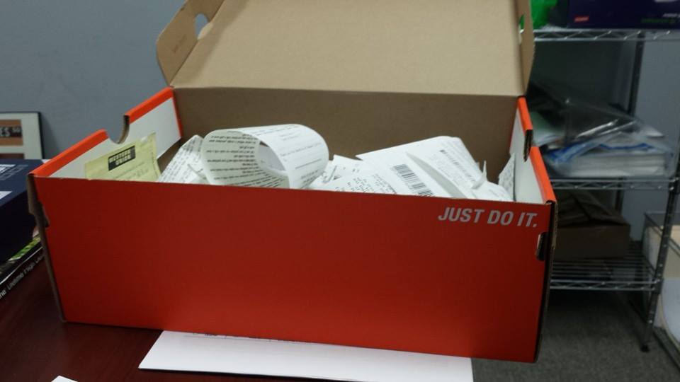 MicrobizS's tweet photo. Q: Do people really bring you a shoebox full of receipts?
A: Yes. Yes, they do. https://t.co/GUz4IJKM2R