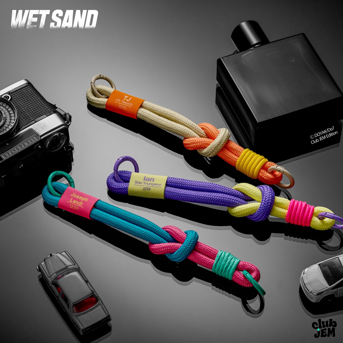 Club_JEM's tweet photo. 🔥 Wet Sand 🔥
Proof they’re real? They even celebrate birthdays!
✨ Wet Sand: B-Day Strap Key Ring
▶️https://t.co/tRk8aec0Nv
#Tappytoon #ClubJEM #TappytoonMerch #wetsand #doyak #Do7 https://t.co/WsrCZwsXrt