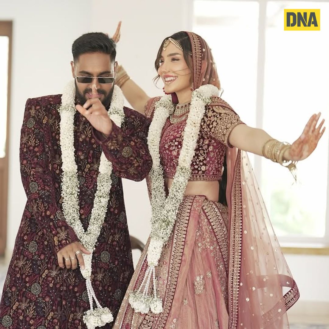 dna's tweet photo. Rapper Emiway Bantai surprised fans by sharing glimpses of his intimate wedding ceremony with singer-actor Swaalina

Read Here: https://t.co/YeTNWuXoDy

#DNAUpdates | #Rapper | #EmiwayBantai | #Swaalina | #EmiwayBantaiWedding https://t.co/vqE7t4aE0u