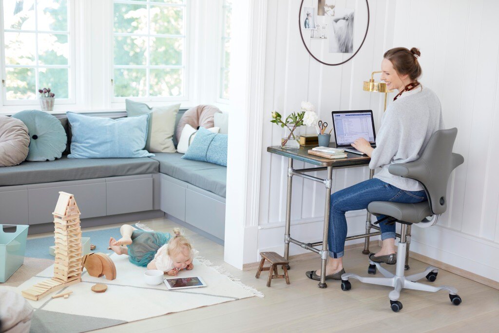 ✨ Your Home Office Deserves the Best ✨

Struggling with back pain or discomfort while working from home? It might be time to rethink your setup! 🪑💻

Check out our latest blog

hubs.li/Q033tjYt0

#Ergonomics #HomeOffice #BackCare #HealthyWorkspaces