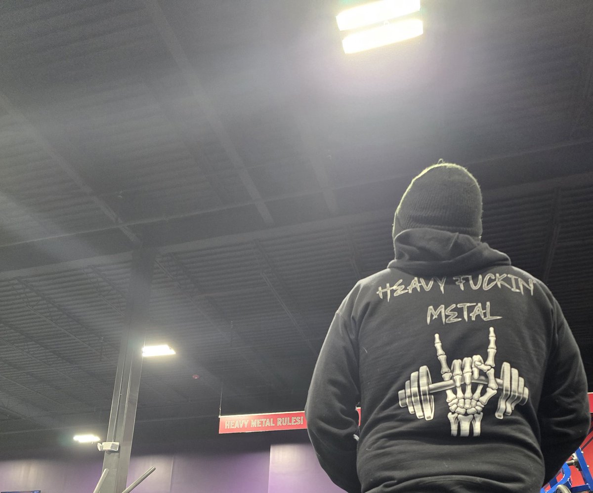 FattyTwoCool's tweet photo. Dedicated to the discipline!
#HornsOut
#MetalHead #Fitness #HeavyMetal https://t.co/LgozheJZpm
