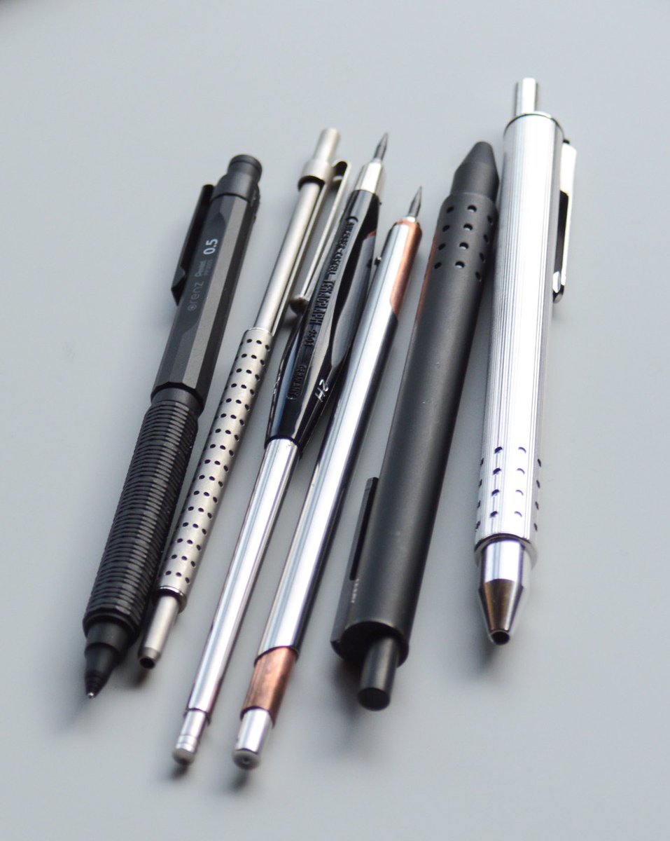 beta_eszett_A9A's tweet photo. #stationery https://t.co/uUGBNB5n1G