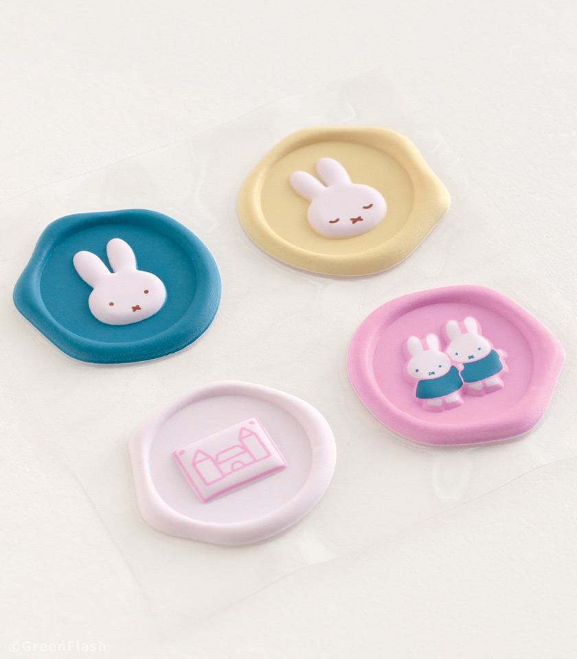 miffyhouse_info's tweet photo. 今回個人的にもかなりグッときたアイテムがこちら。
封蝋風のシールです。
 https://t.co/VnCjNxpmpf 

キュートすぎませんかコレ…

使いどころ考えるだけで楽しいです。 https://t.co/npeRaWcibp