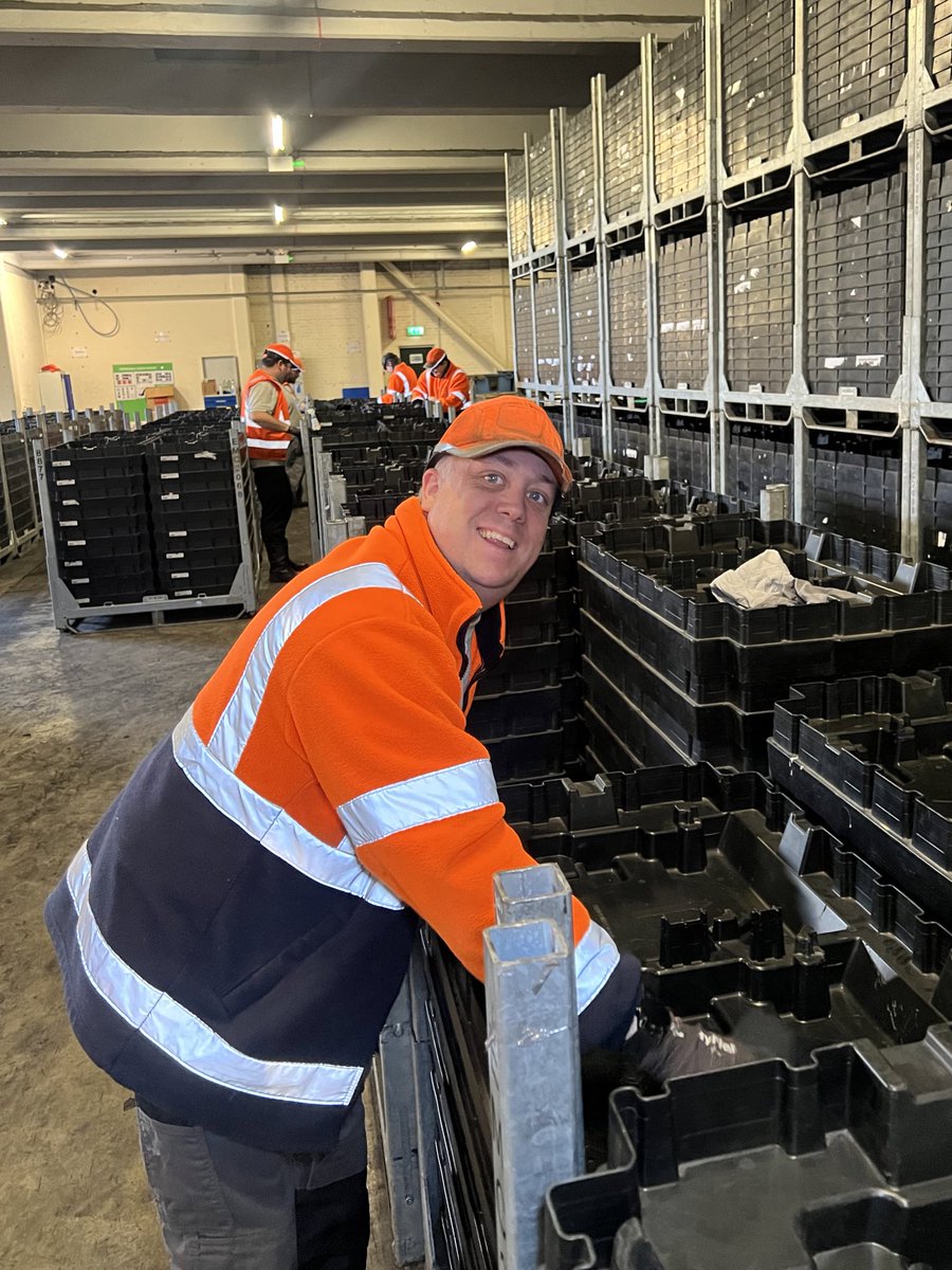 This #InternationalDayOfEducation, we’re proud to highlight Orchardville Academy @ <a href="/ryobi_uk/">Ryobi Aluminium Casting UK Ltd</a> —a collaborative programme offering #InclusiveEducation through practical, hands-on training &amp; an OCN Level 1 in warehousing &amp; storage.
Learn more: orchardville.com/orchardville-a…
#LiveLearnWork