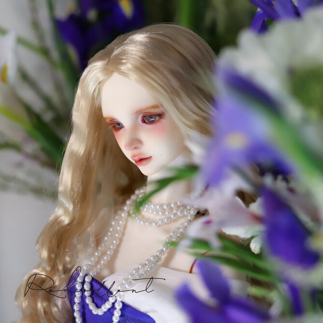 DOLKSTATION's tweet photo. 【お知らせ】Redollentから、期間限定ドールが一挙登場！

中性的な造形美を誇る
60cmドールの再販が開始しました✨

➡️https://t.co/P7L3M8Lo2b

ボディタイプや可動部の異なる脚パーツなど
構成品を細かくお選びいただけます🔍

ヘッドやボディパーツは単品受注も♪

受注受付は2/4(火)朝9時まで⏰ https://t.co/yc9BoXOBXt