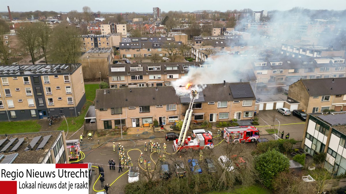 Grote woningbrand in IJsselstein, drie personen naar ziekenhuis