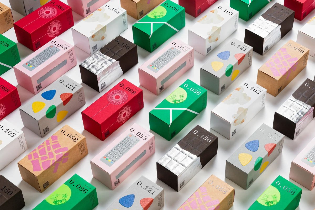 creativeboom's tweet image. GBGT Box packaging design by @bedowdesign 👀 #branding