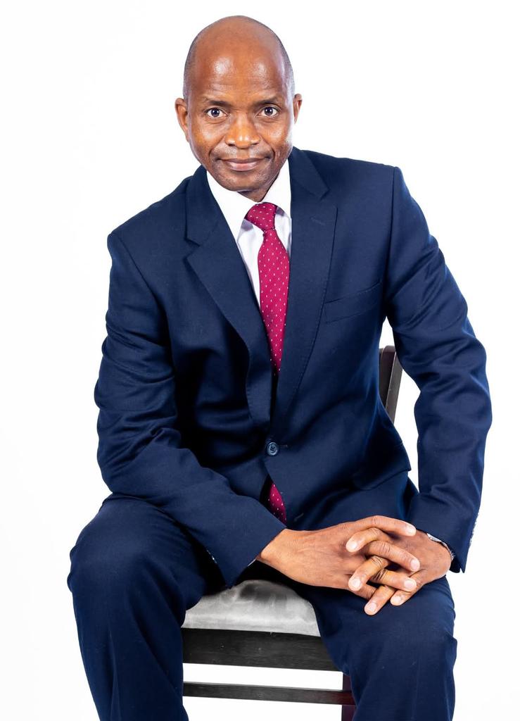 [ON AIR] <a href="/LifeWithThami/">Thami Ngubeni</a> is joined by <a href="/VictorAfrica/">#AfricaIsOpenForBusiness #AfricaBouncesBack</a>, an author to review this week's current top African economic stories

Listen live:
📲: <a href="/SABCPlus/">SABC+</a> app
🌐: bit.ly/SoundaAfrica

#AfricaInBusiness #ChannelAfrica #TheAfricanPerspective