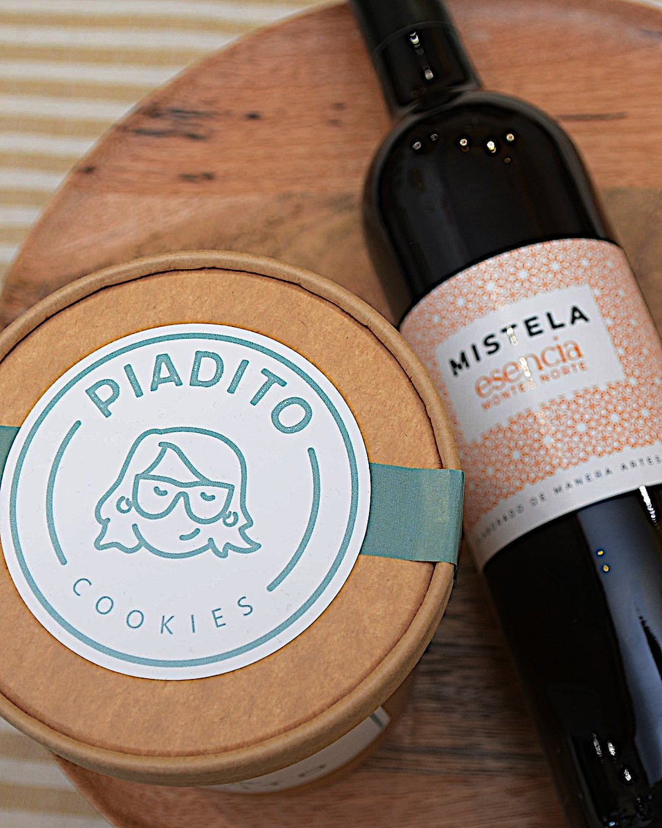 Si nunca la has probado la mistela o quieres volver a disfrutarla, la puedes encontrar en nuestras tiendas.
#cooperativa #ciudadreal #vino #aove