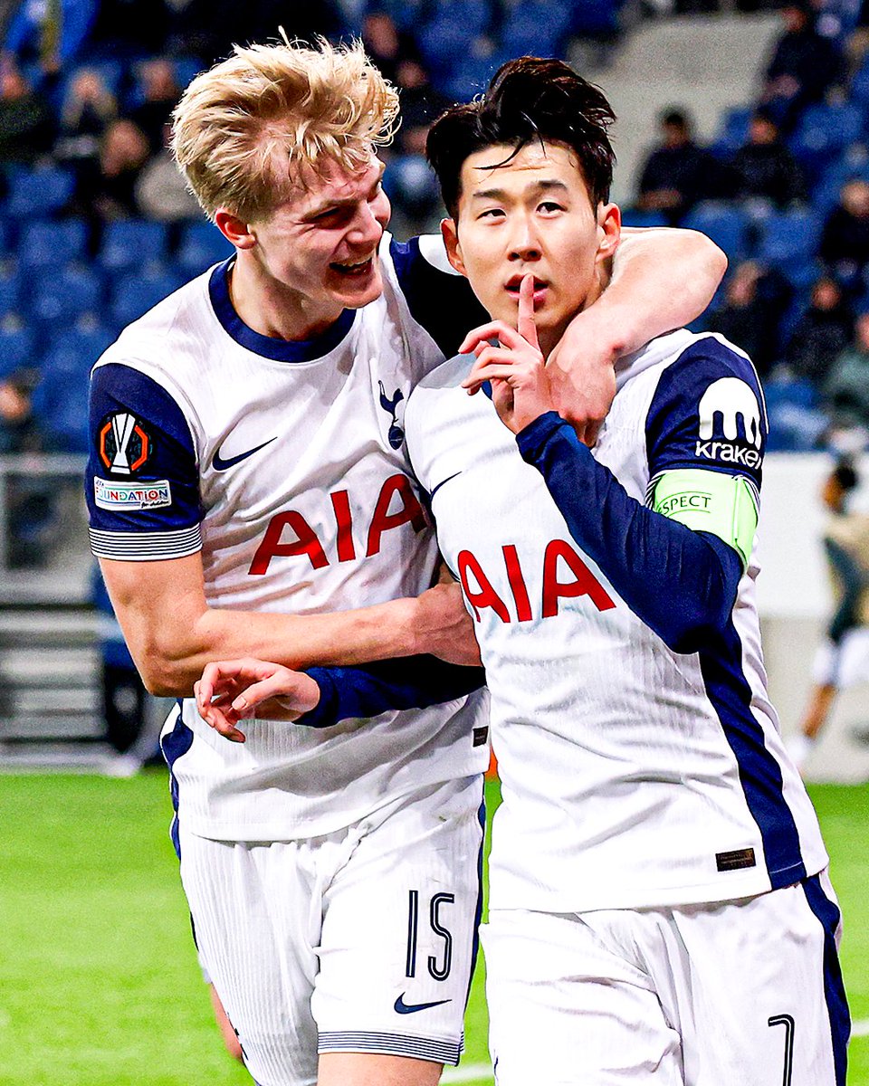 DiaJugador's tweet photo. Jugador del día 23/01/2025:
HEUNG-MIN SON 🇰🇷
#Tottenham ganó de visitante al #Hoffenheim y sueña con levantar el trofeo de la #EuropaLeague de la mano de su capitán ⚽️⚽️
#WorldFootballMVP
#HOFTOT
#UEL https://t.co/cNOCS98XFv