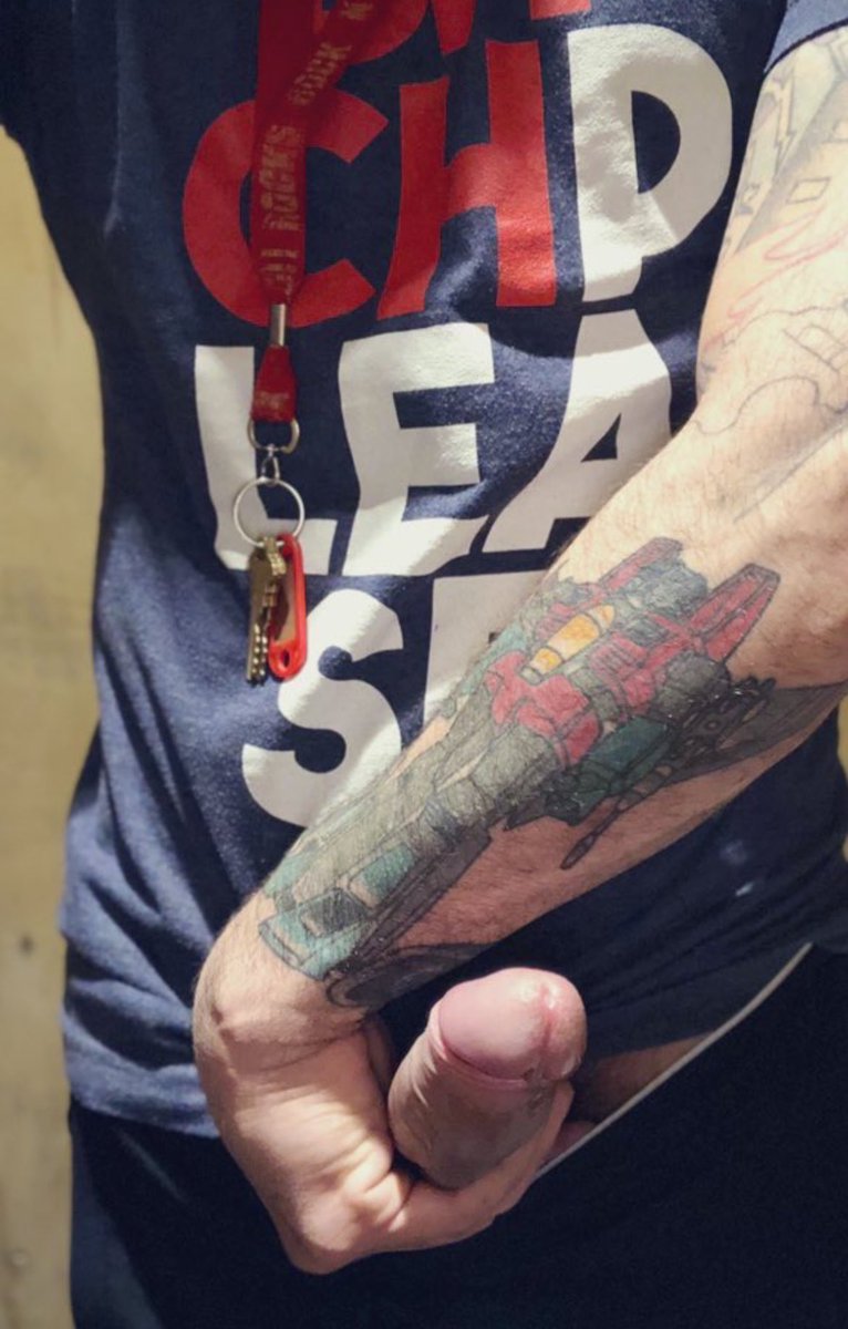 SizeOfJupiter (@sweetpetexxx) on Twitter photo 