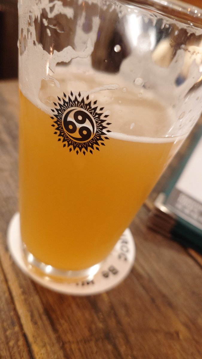 bad1025's tweet photo. クラフトビールうまっ！ https://t.co/GugqFWr8YA