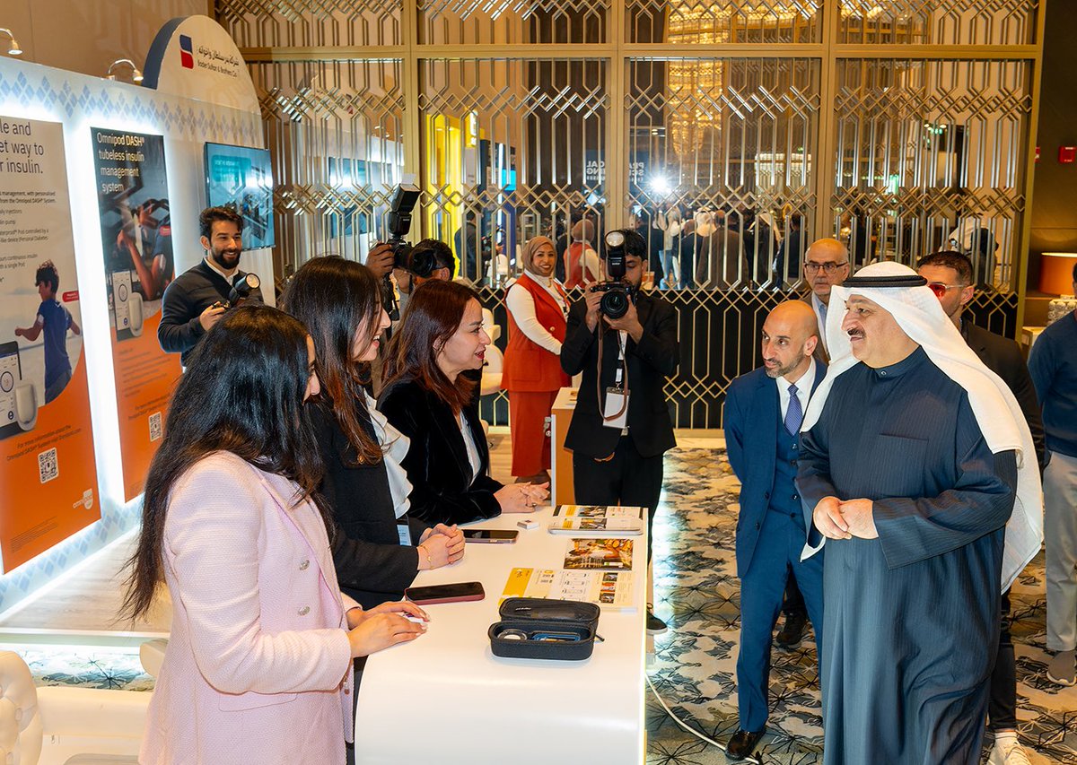 خلال افتتاح المؤتمر الدولي الأول للرعاية المتقدمة لمرض السكري الذي ينظمه معهد دسمان للسكري

- وزير الصحة د. أحمد العوضي: السكري أحد أهم الأمراض المزمنة والأكثر شيوعًا والسبب الرئيسي للعديد من المضاعفات الصحية الخطرة

- المدير العام لمعهد دسمان بالتكليف د. فيصل الرفاعي: المؤتمر
