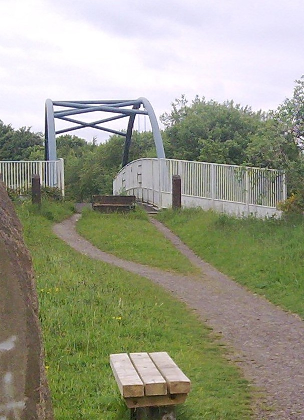 Pleased to report that works to repair the Hazlehead and Bullhouse bridge decks on the Dunford Bridge to Penistone section of the Trail in Barnsley are outlined to begin in April.
Further details will be provided when the programme has been confirmed.
#tptmaintenanceupdate