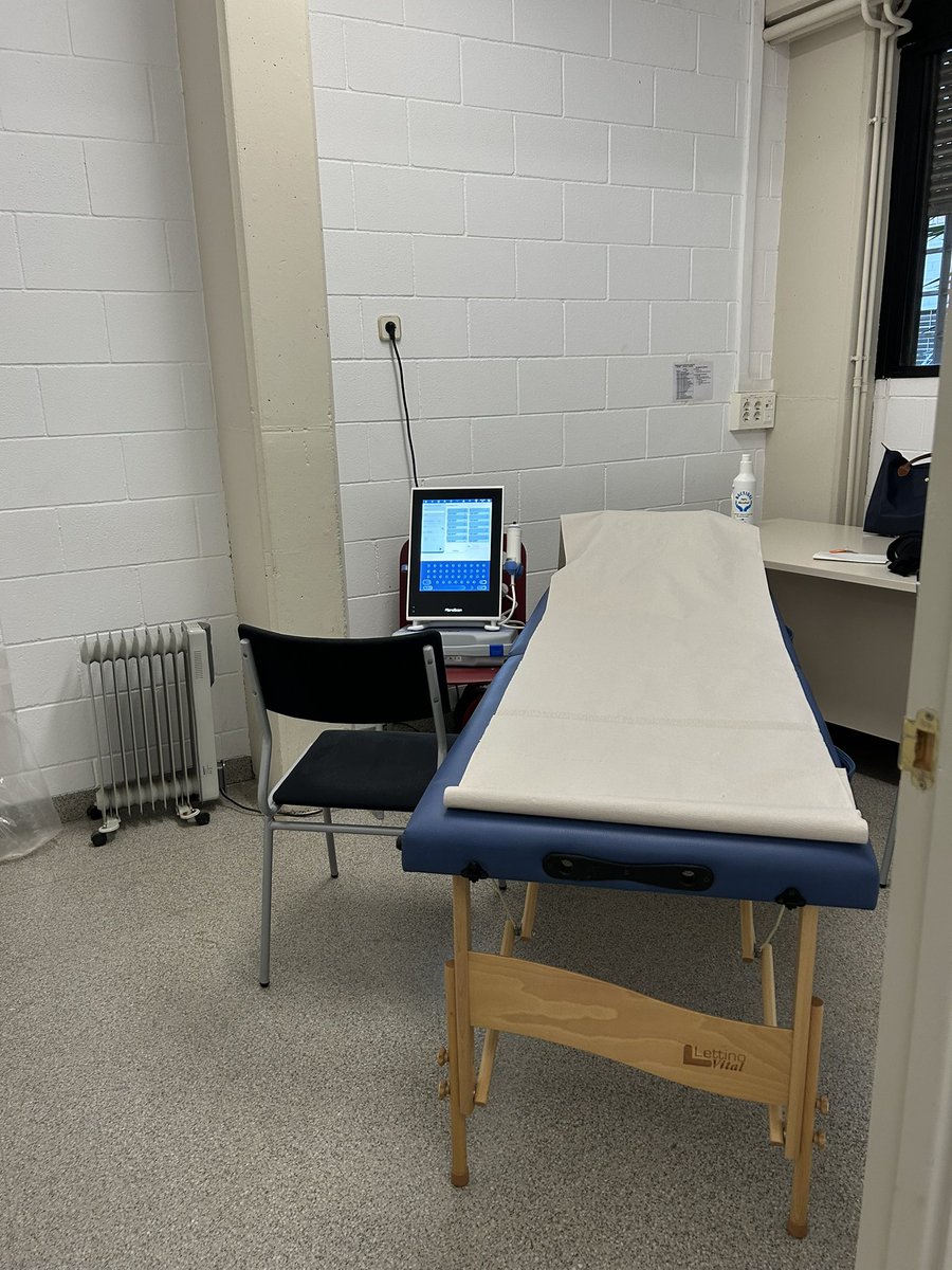 Institut públic del Prat.
Participació 42%
Alteració a l’elastografia: 11 adolescents
Totes amb excés de pes.

Mil Gràcies a l’equip directiu per la seva implicació 
<a href="/IDIAPJGol/">IDIAPJGol</a> <a href="/primariaicscat/">Atenció Primària i a la Comunitat de l'ICS</a>