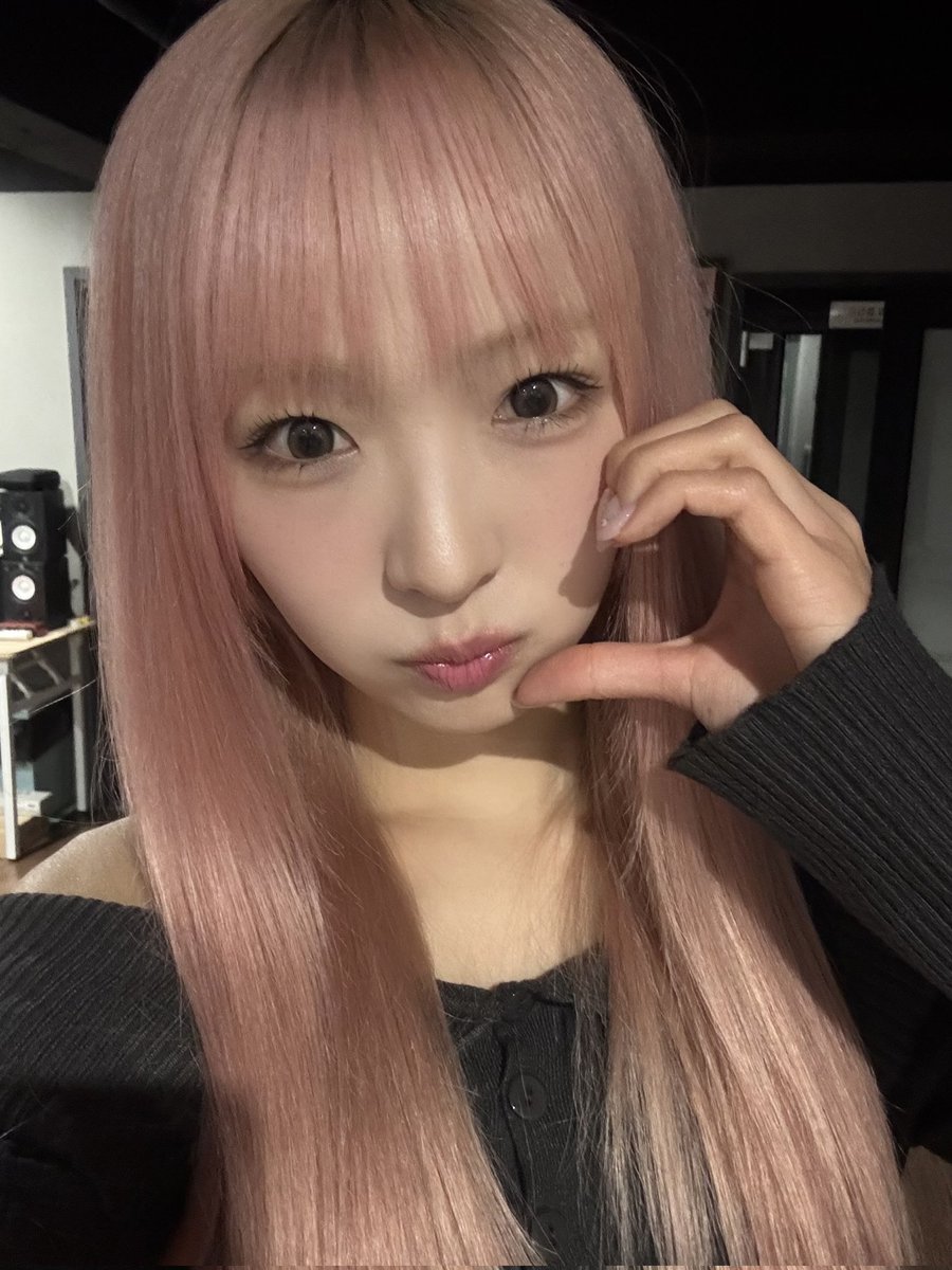 loveone_twt's tweet photo. [#유메]

꺄륵💞

#LOVEONE #러브원 #YUME https://t.co/jcs5tK975l