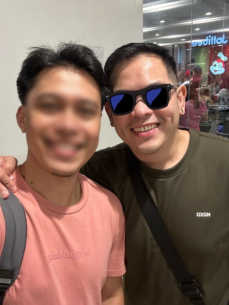 S A N T Y 🦗 tweet media