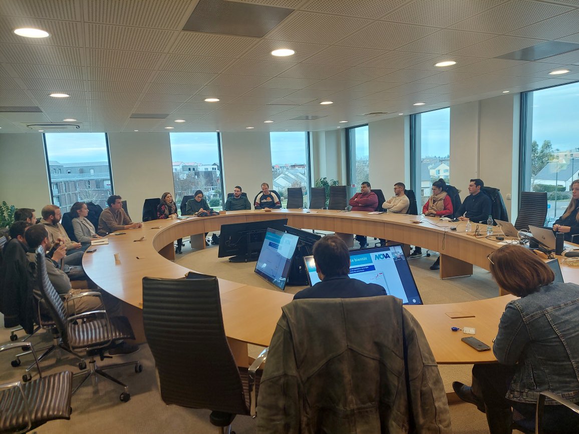 🚜 #NOVA - Le programme nouveaux installés d’Axéréal

Réunion ce jour aux côtés des administrateurs référents. 

✅ Opportunités de marché
✅ Contexte international 
✅ Sécurisation des flux logistiques 
✅ Stratégie de commercialisation 

Merci à tous pour votre participation !