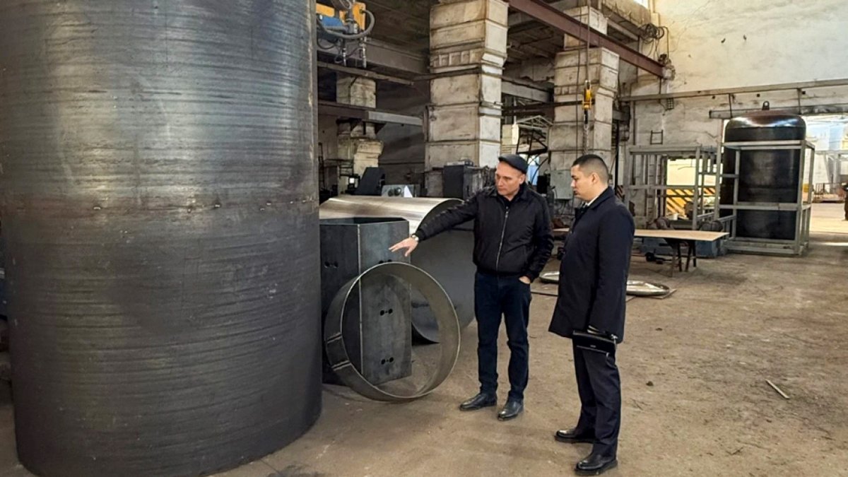 Торгпредство при #МЭККР в РУз изучило опыт узбекской компании в производстве трансформаторных подстанций и линий электропередачи.
mineconom.gov.kg/ru/post/10760