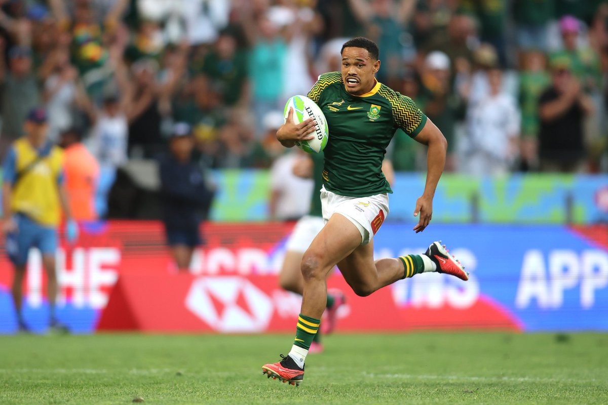 audas_vanschoor's tweet image. 2 OUT OF 2 FOR #Blitzbokke

Beating the host 10-7 🇿🇦

#PoweredByUnity #HSBCSVNS #rugby #Rugby7s