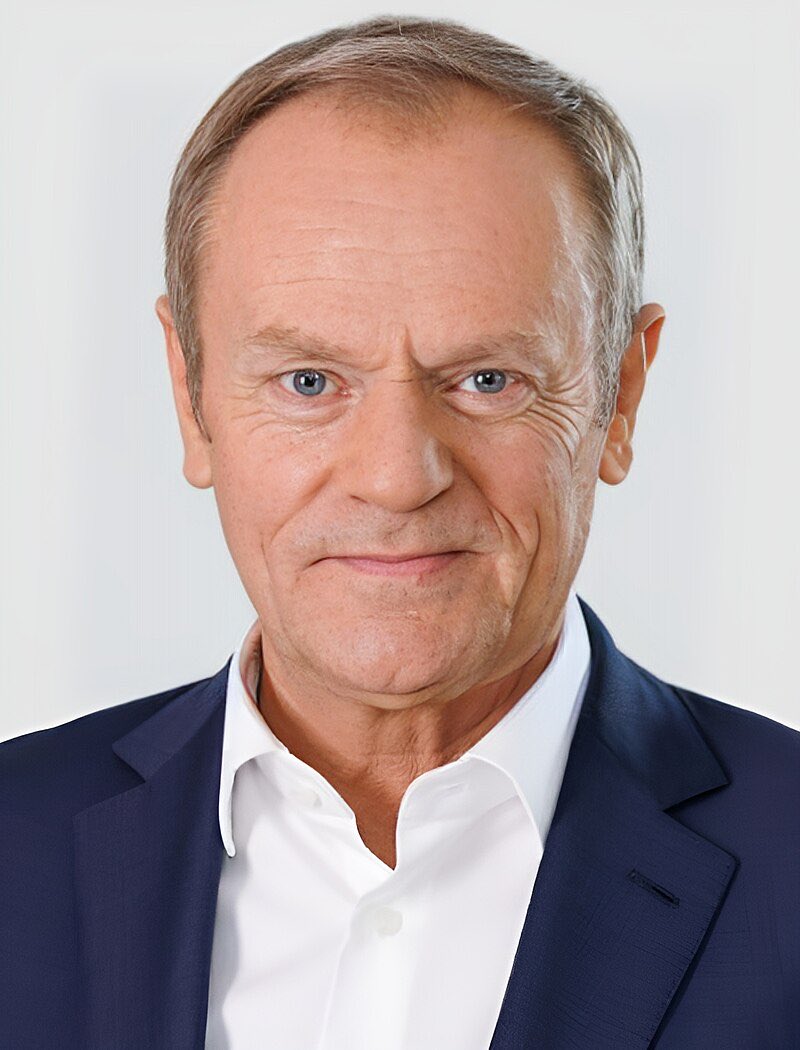 Michallo24's tweet photo. Pół kilograma chipsów Chilli&Limonka za 11 złotych…
Panie Premierze Donaldzie @donaldtusk, po prostu dziękuję za odblokowanie pieniędzy z Unii Europejskiej 🙏 Po latach wylanych łez dzisiaj w końcu jest nam dane #normalnie żyć. Jest Pan Wielki 🩵🩶♥️💚🩷 https://t.co/Te0wjzeGRW