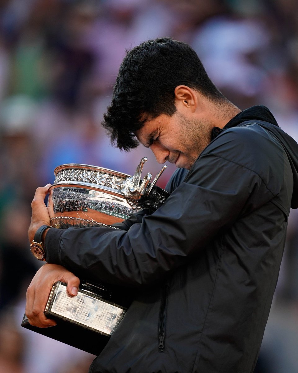 taacaraz's tweet photo. thinking about RG 2024 🕊️ https://t.co/hsLnFXXvre