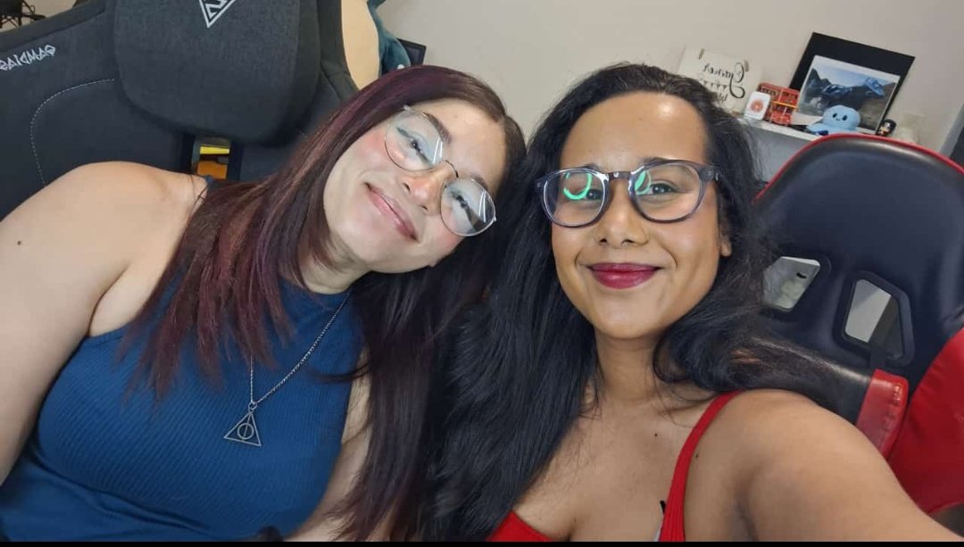 Go and check them out!
It's gonna be chaos🤣

twitch.tv/sora_chwan