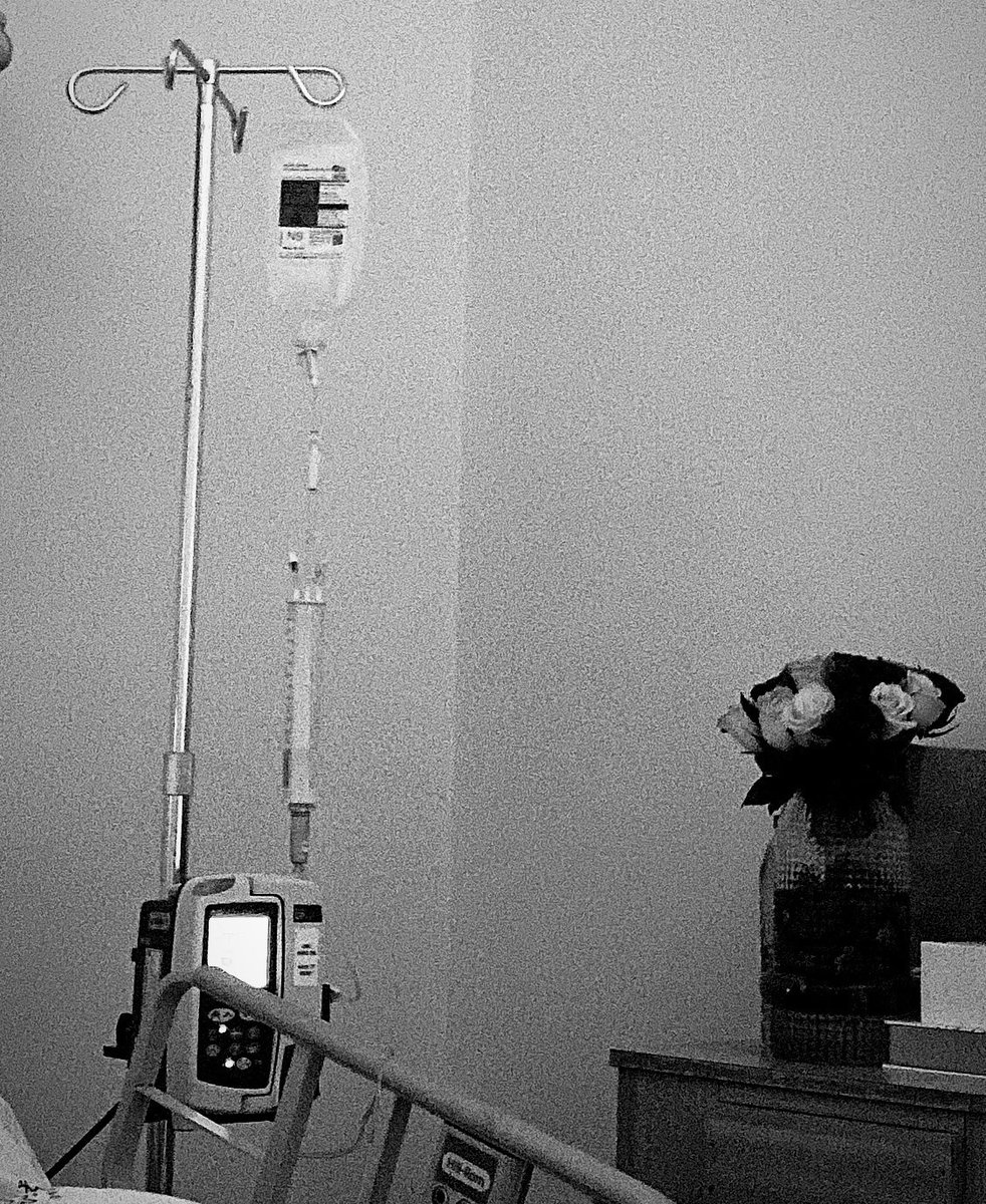 اللهُم في يوم الجمعة إشفي الأجساد المتعبة وردّ لها عافيتها اللهُم إنزل شفائُك لمن مسه الضر و إجبر من أنهكهُ الوجع و أهلكهُ التعب يا خالق المعجزات و رب المستحيلات إشفي كل مريض يتألم ولا يعلم بضعفه إلا أنت سبحانك اللهُم إشفِ مرضانا و مرضى المسلمين يارب العالمين