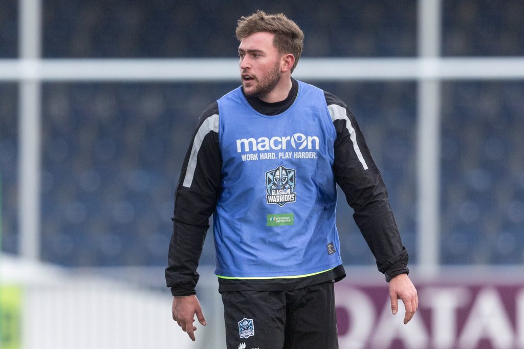 The graft pays off 😤

4️⃣0️⃣7️⃣ days after his last appearance for Glasgow Warriors, <a href="/OllieSmith__/">Ollie</a> will pull on the black jersey once more this Sunday 👊

How good 🤩

#WhateverItTakes ⚔️🛡️