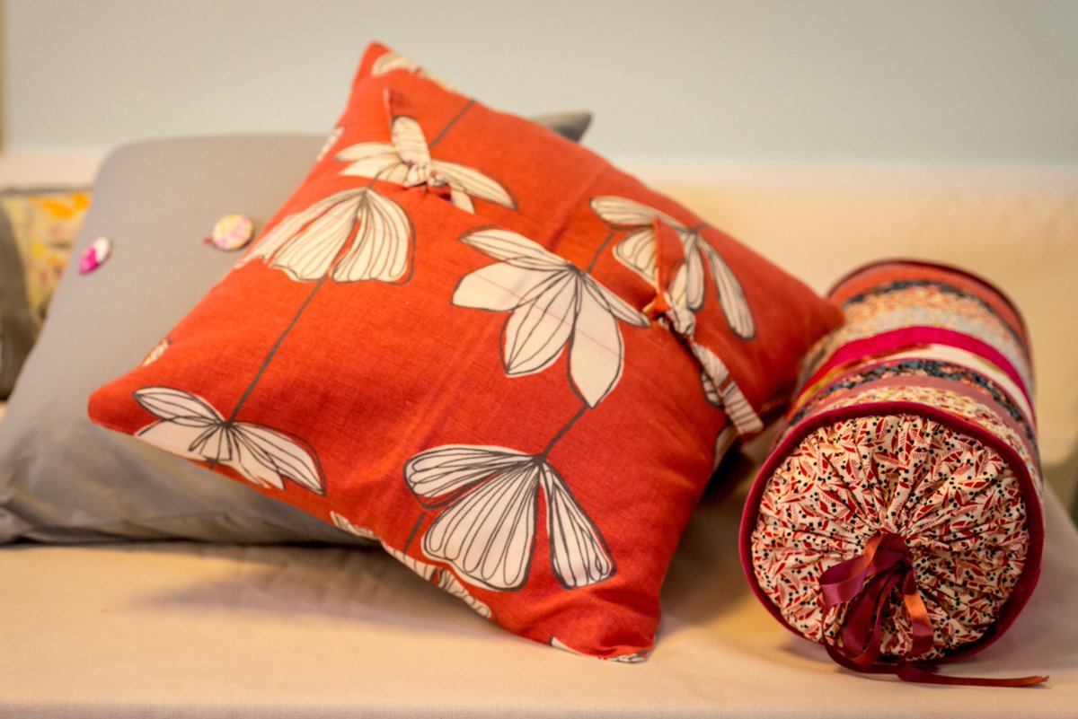 Make scatter cushions to add a splash of colour to a room on a short course starting Saturday 1 February in #se23

You will make a pair of standard-sized square cushions.
The course costs £67 (full fee), £35.50 (concessionary fee).

Find out more: tinyurl.com/3w2axzxs