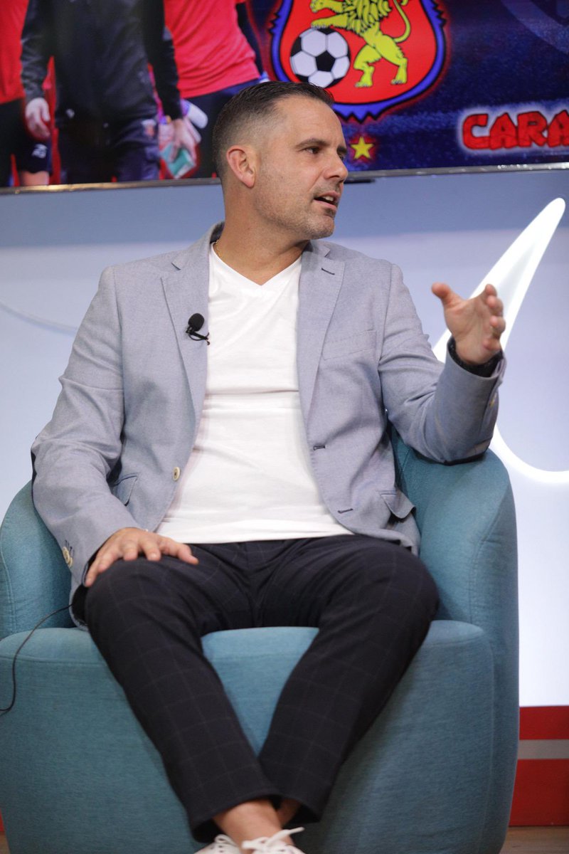 Miguel Mea Vitali informó en <a href="/3TIEMPO/">Tercer Tiempo</a> que Juan Pablo Añor se quedó en Estados Unidos luego del juego de la <a href="/SeleVinotinto/">La Vinotinto</a> resolviendo asuntos personales y este fin de semana estará en Venezuela. El lunes tendrán la reunión para definir su futuro.