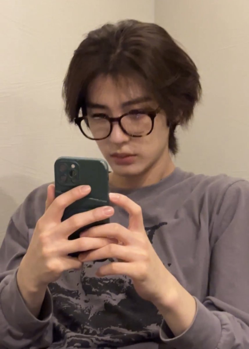 𝒿𝑒𝓁𝒽𝒶𝓃｡·͜·｡ tweet media