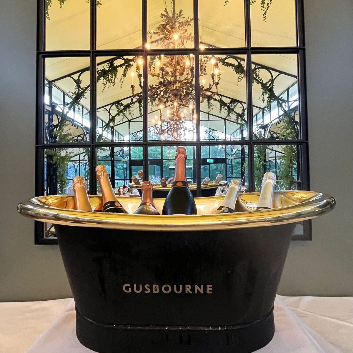 From luxury retreats, sporting celebrations to congratulatory cheers and museum worthy pours, we had the privilege of sharing our wines in some truly extraordinary settings in 2024. 

We look forward to sharing more Gusbourne moments with you as we move through the year ahead!