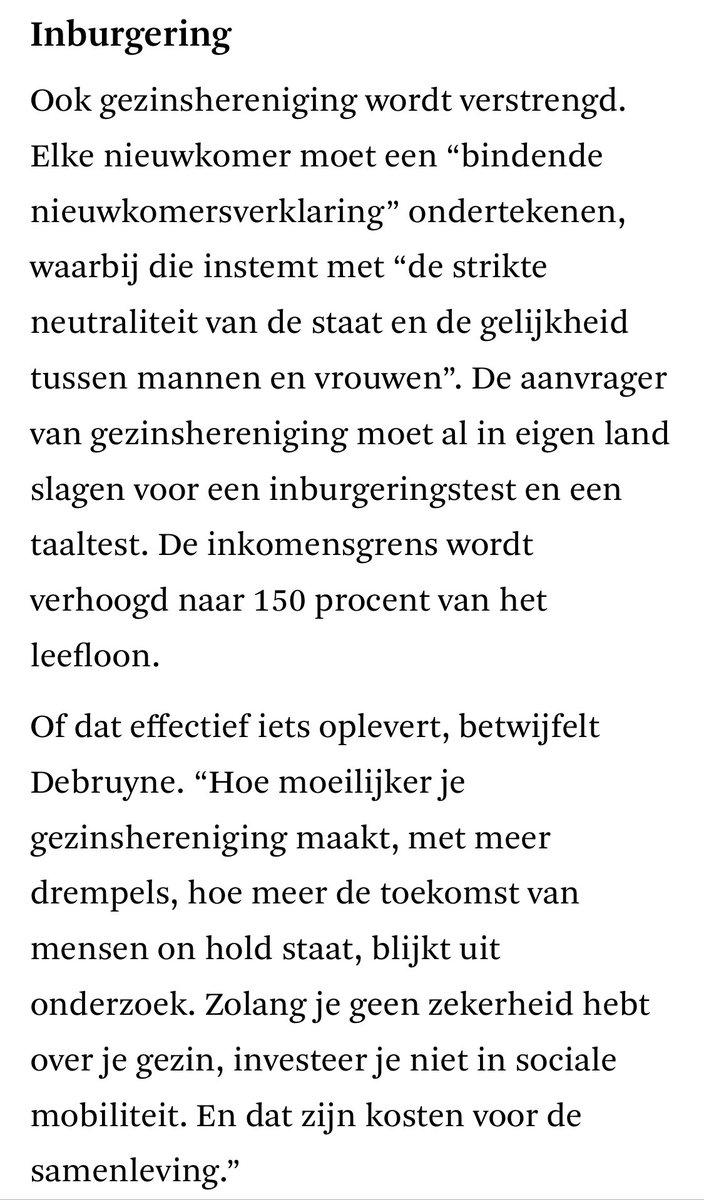 Pdbruyne's tweet photo. “Het is in strijd met de Conventie van Genève”, zegt Pascal Debruyne over leeflonen weigeren aan vluchtelingen, onderzoeker aan de Odisee Hogeschool. “De rechten van een erkend vluchteling zijn gelijk aan die van andere burgers.”
https://t.co/HfV5wSP9XD https://t.co/It5HkTqK99