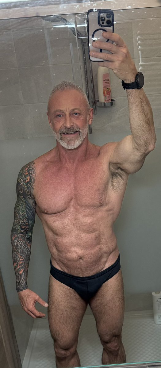 Silvermusclexxx tweet media