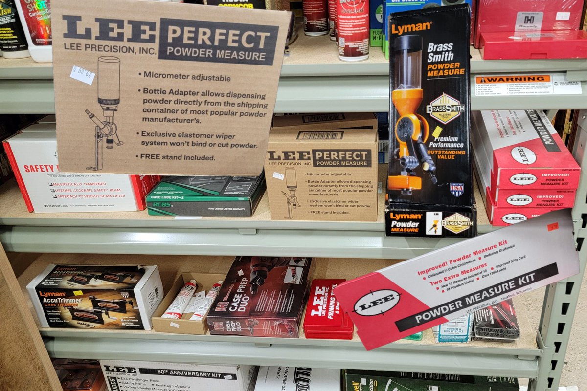 outdoors_deer's tweet image. We&apos;ve expanded our reloading supplies and are thrilled to add the Lyman Brass Smith to our powder measuring selection. This top-notch tool ensures precision and reliability for all your reloading needs. 

#ReloadingSupplies #LymanBrassSmith #ReloadingGear #Reloaders #Reloading