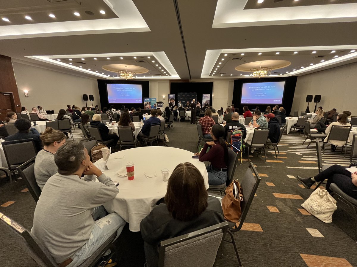 ZeliaMCT's tweet photo. Panel: Preparing Youth for an AI-Driven Future
Moderator> Jennifer Flanagan and Speakers> Alicia Henderson, Ritesh Kotak, Joel Gamache &amp; Lisa Everett
#InSTEM @ActuaCanada #ActuaNC2025 https://t.co/JNEMyQAsr8