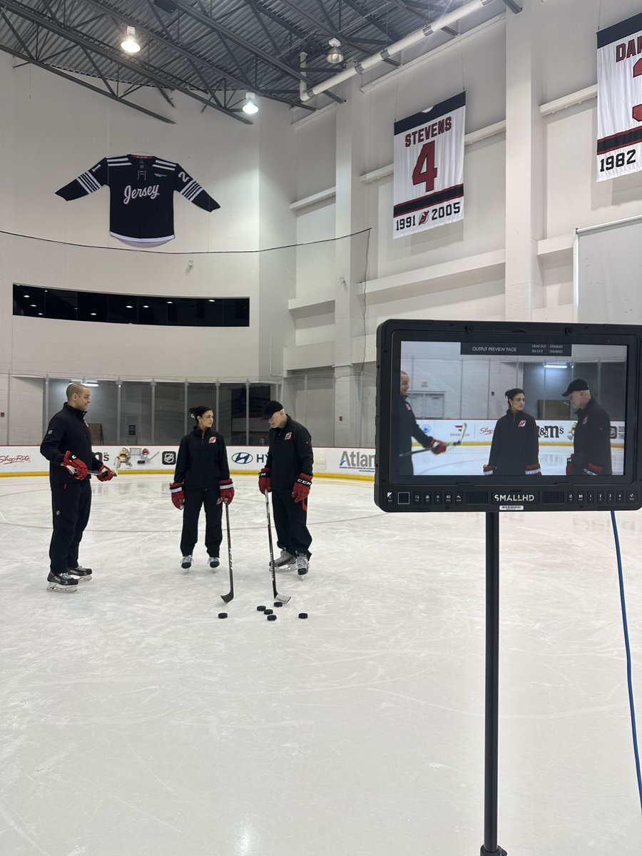 Rachel Herzog tweet media